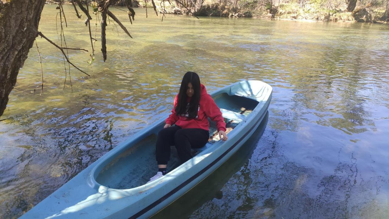 Smaragd River Near Rastoke & Plitvice Lakes 斯诺基 外观 照片